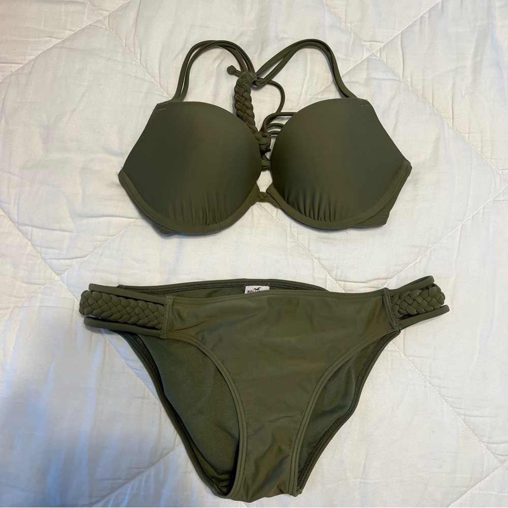 BIKINI